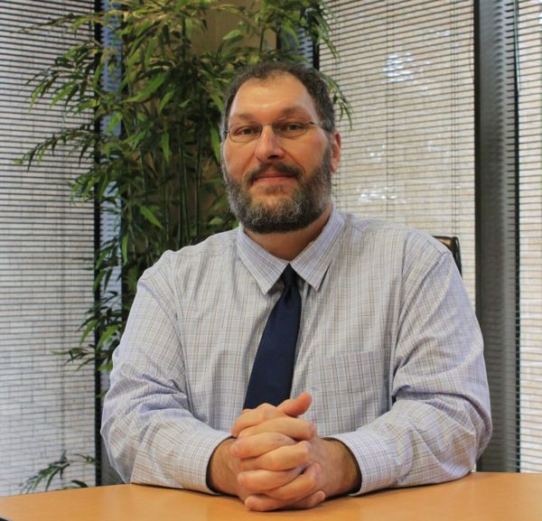 profile photo for Dr. Ron Williams Jr.